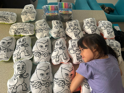 Kit cojin para pintar + 4 plumones + bolsita tull dorada + tarjetica para marcar