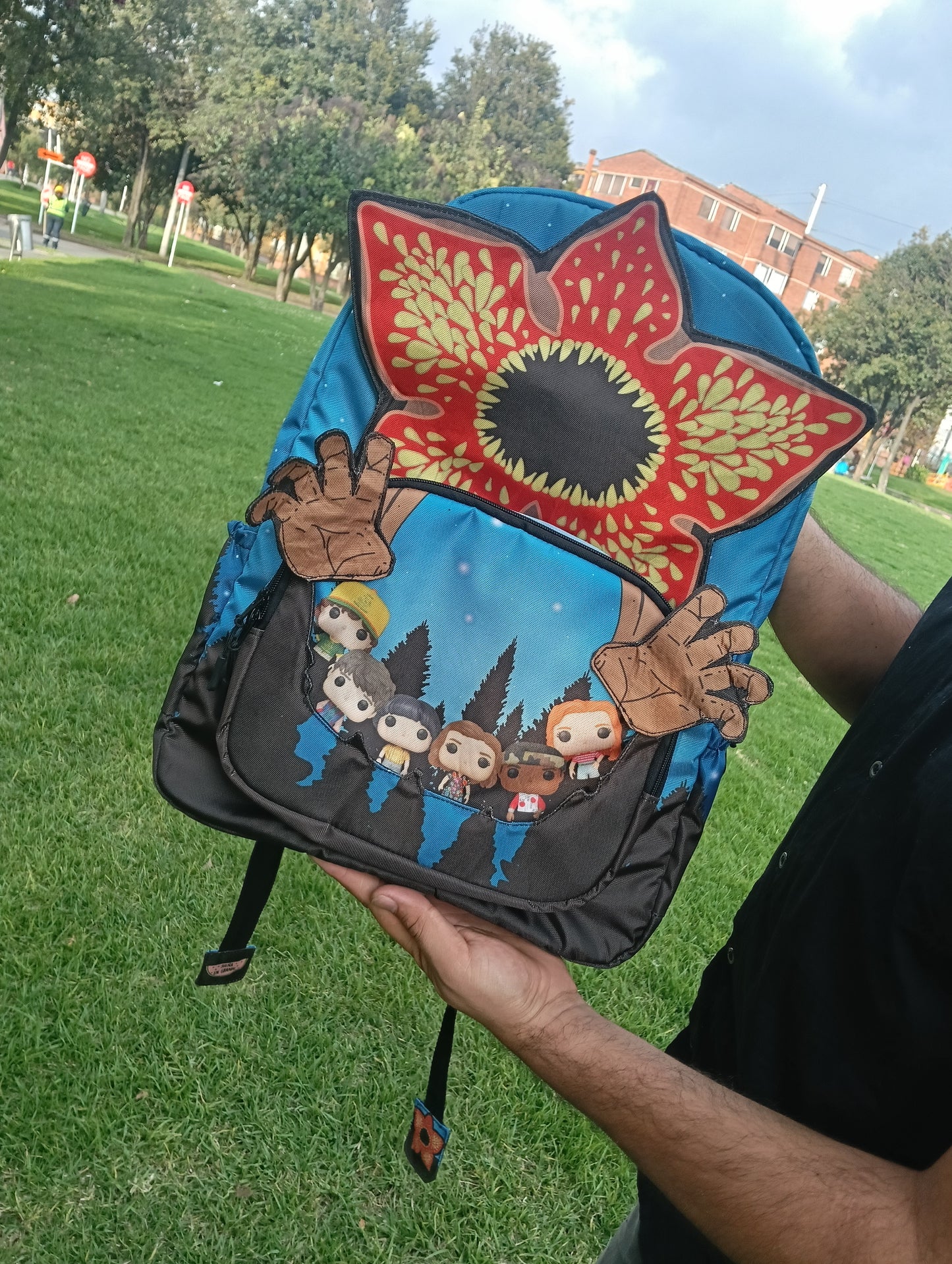 Maleta Morral inspirada en Stranger Things